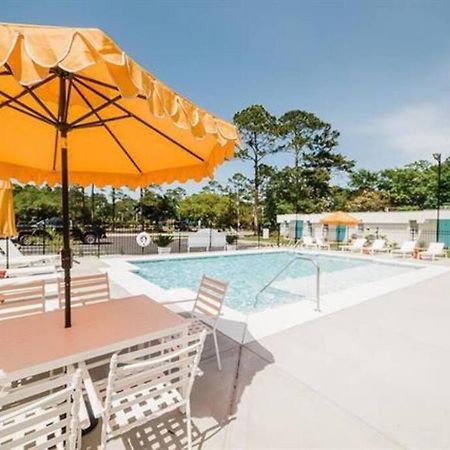 Gulf Shores Getaway Steps Away From The Pool! Ngoại thất bức ảnh