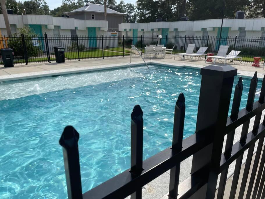 Gulf Shores Getaway Steps Away From The Pool! Ngoại thất bức ảnh